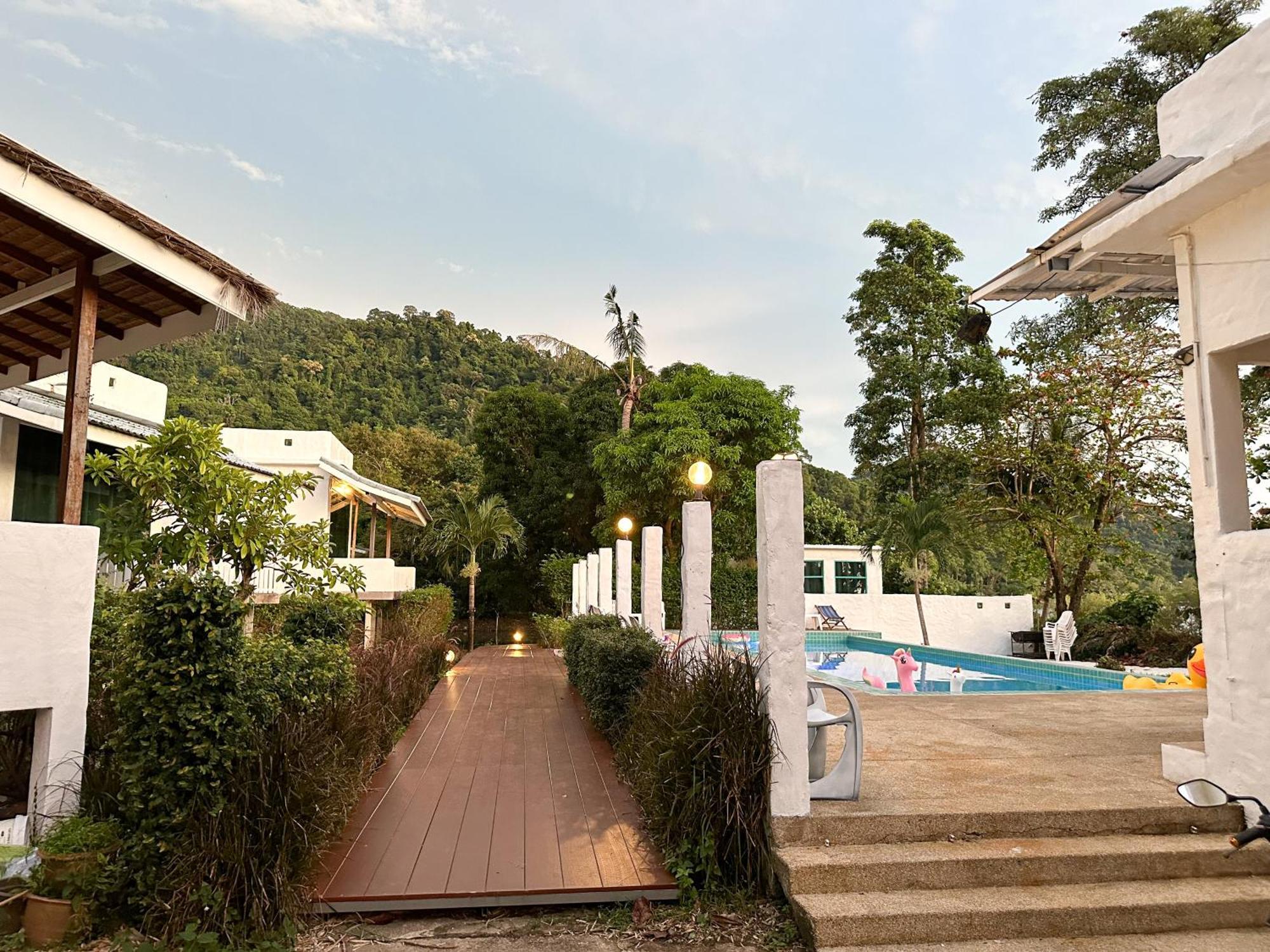 Capital O 75411 Navagio​ Boutique​ Koh​ Chang​ Hotel Trat Exterior foto